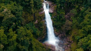 Cunca Lega Waterfall