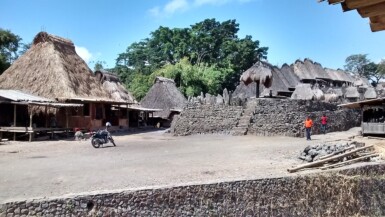 Koanara Village Ende