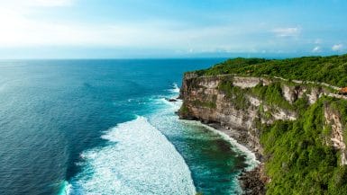 Uluwatu Travel Guide